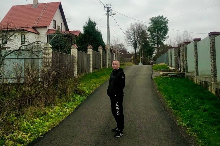 СТАРШИЙ ПО ТЕРРИТОРИИ: СТАРОСТА КУЗЬМОЛОВО СЕРГЕЙ АНОХИН